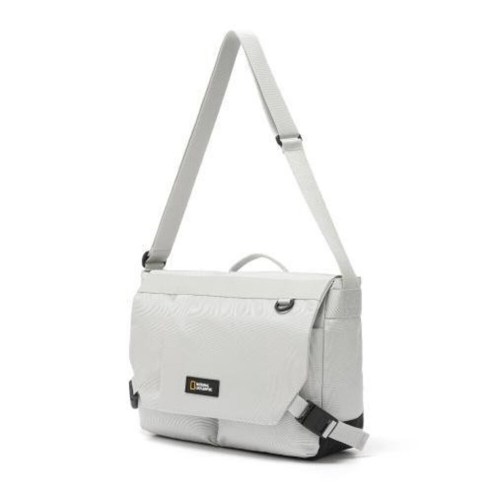 National Georgraphic N245ACR530 Messenger Bag